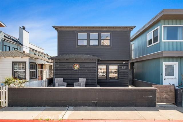 Newport Beach, CA 92663,210 39th Street