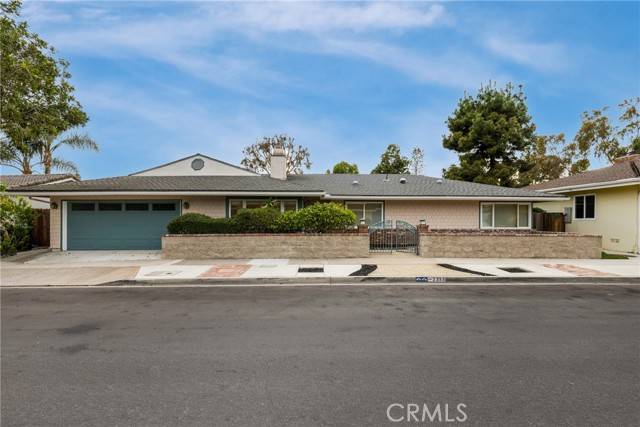 Newport Beach, CA 92660,2233 Heather Lane