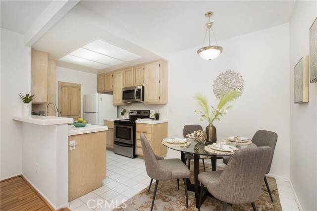 Lake Forest, CA 92630,20702 El Toro Road #379
