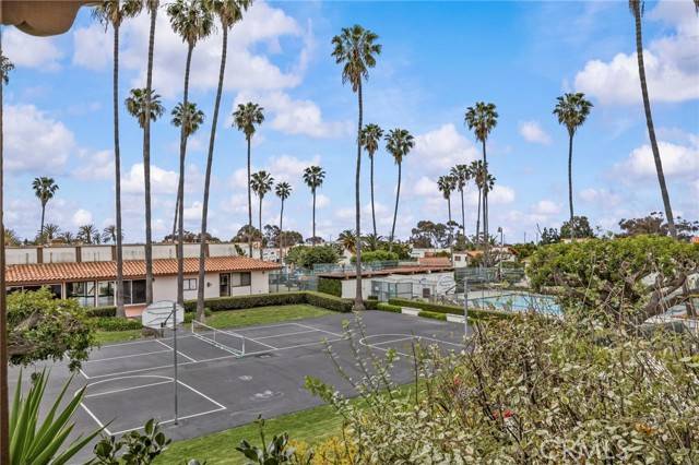 San Clemente, CA 92673,3604 Calle Casino