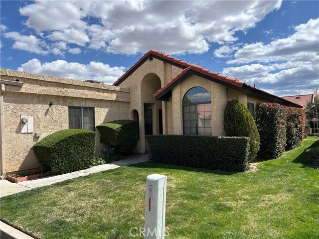 Apple Valley, CA 92308,19139 Elm Drive