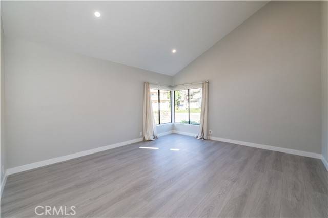 Irvine, CA 92620,2 Campanero East