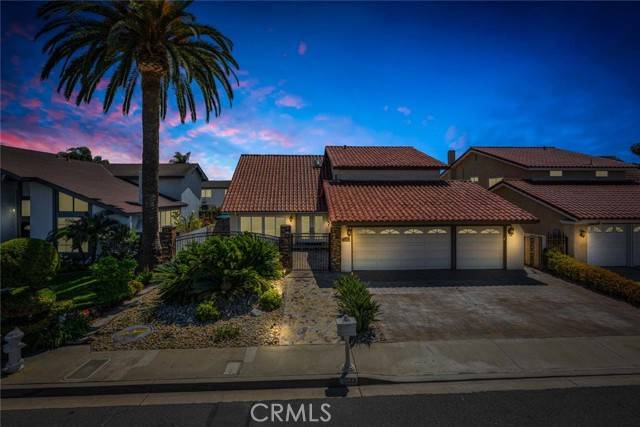 Costa Mesa, CA 92626,1033 Damascus Circle