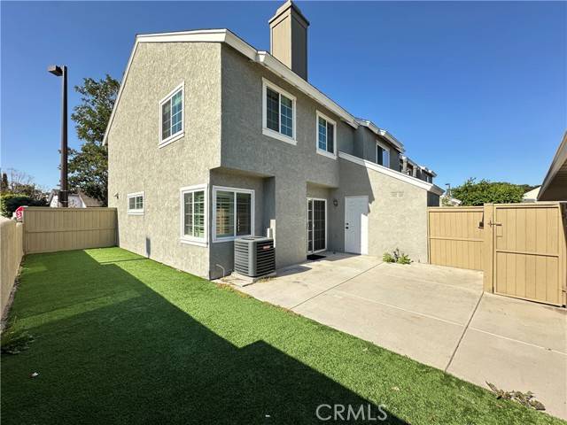Irvine, CA 92614,20 Timber run