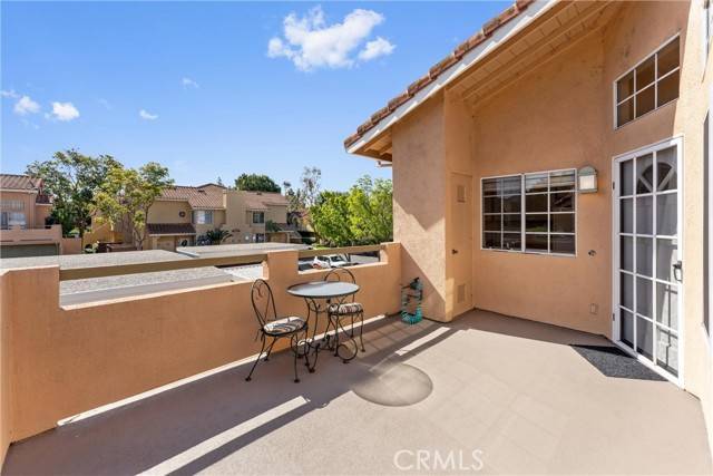 Irvine, CA 92614,62 Marbella Aisle