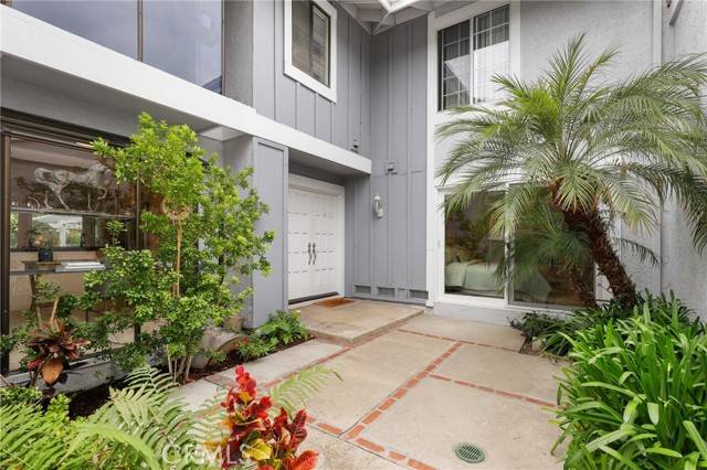 Irvine, CA 92604,45 Lakeshore #23