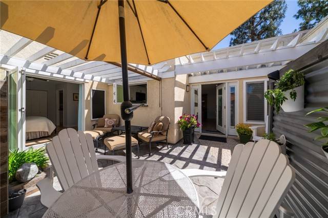 Laguna Woods, CA 92637,3017 Via Buena Vista #B