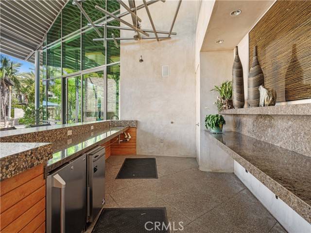 Irvine, CA 92612,2526 Nolita