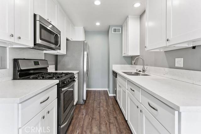 Mission Viejo, CA 92691,26408 Via Roble #8
