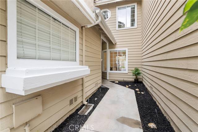 Anaheim Hills, CA 92807,740 S Crown Pointe Drive