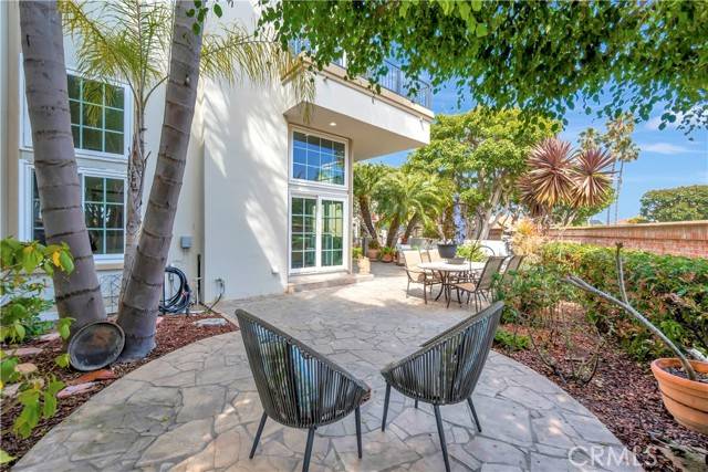 Huntington Beach, CA 92648,19632 Elmridge Lane