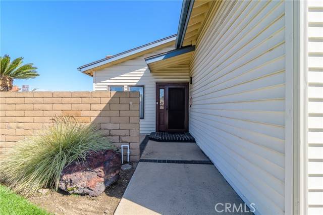Huntington Beach, CA 92647,7191 Slater Avenue