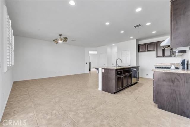 Lake Elsinore, CA 92530,29254 Woodbridge Street