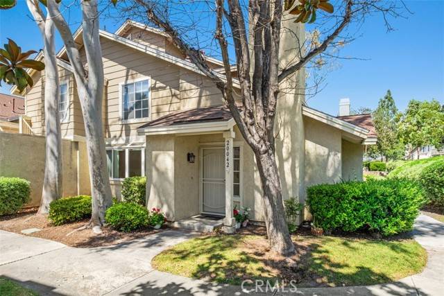 Lake Forest, CA 92630,20042 Shamrock #23