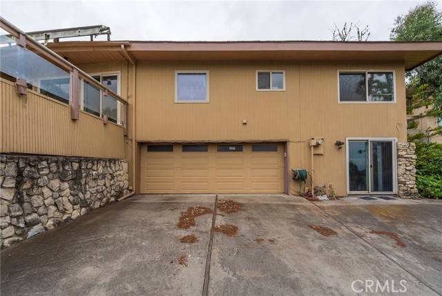 Rancho Palos Verdes, CA 90275,5202 Middlecrest Road