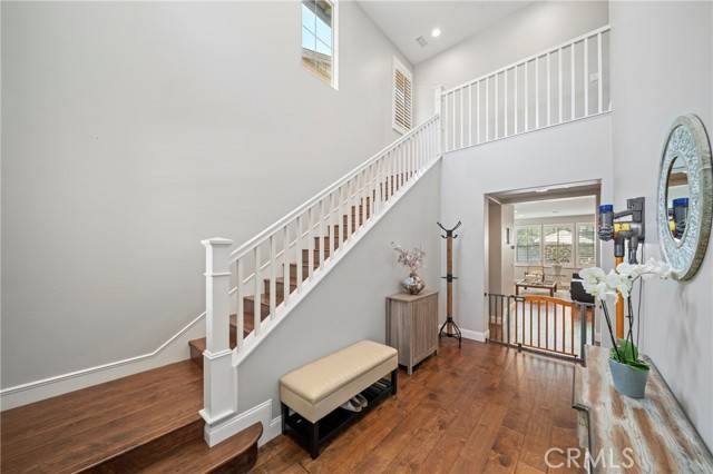 Irvine, CA 92618,132 Carrotwood