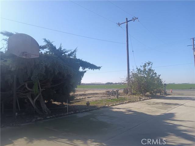 Visalia, CA 93277,29220 Road 68