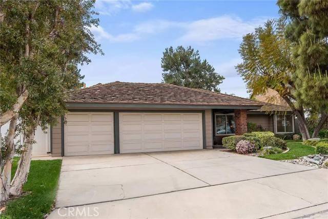 Yorba Linda, CA 92886,4951 Oak Tree Court
