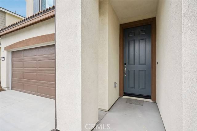 Redlands, CA 92374,2099 Zest Street