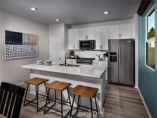 Redlands, CA 92374,2149 Bergamot Street