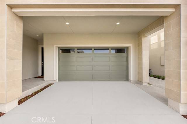Lake Forest, CA 92630,390 Riverbend