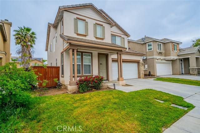 Perris, CA 92571,3882 Strand Way