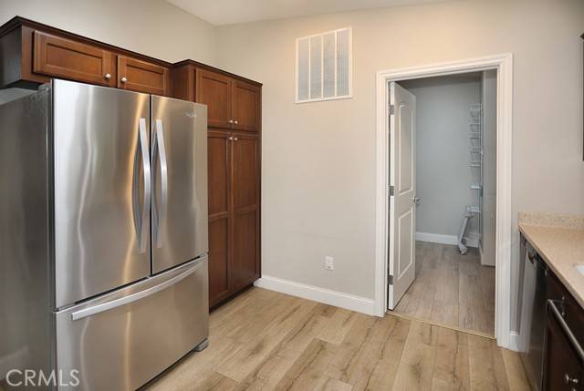 Tustin, CA 92780,37 Estrella