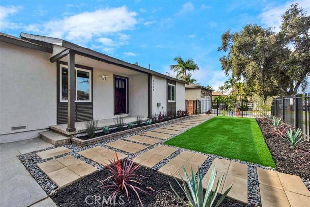Santa Ana, CA 92703,1226 W Walnut Street