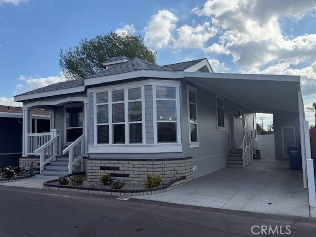 Azusa, CA 91702,600 W Gladstone #62