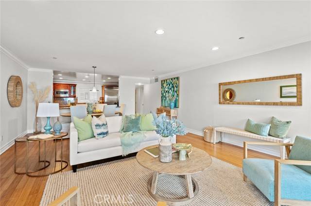 Los Angeles, CA 90025,1828 Glendon Avenue #102