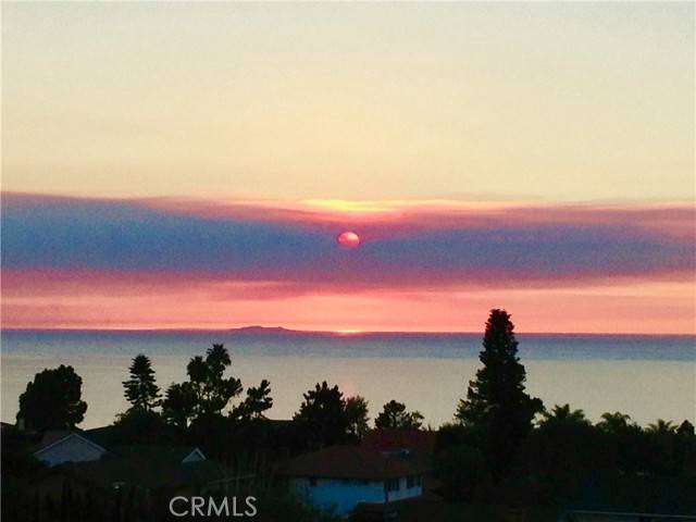 Rancho Palos Verdes, CA 90275,5987 Peacock Ridge Road #206