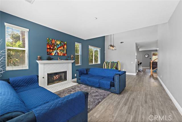 Fontana, CA 92336,5332 Trailhawk Avenue