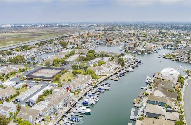 Huntington Beach, CA 92649,16143 Saint Croix Circle