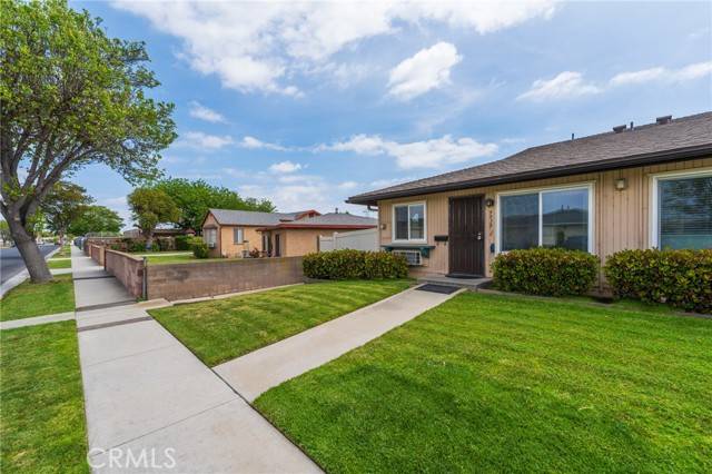 Bellflower, CA 90706,9938 Cedar Street
