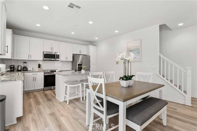 Oceanside, CA 92057,4397 Cadence Way