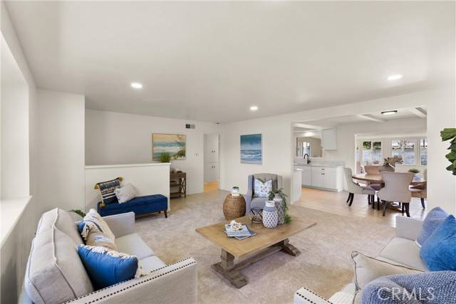 Santa Ana, CA 92704,2902 W Raymar Street