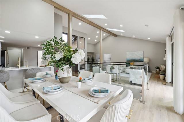 Irvine, CA 92612,25 Palos #62