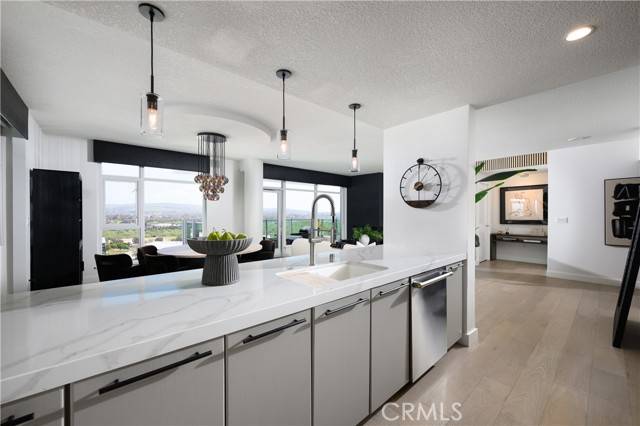Irvine, CA 92612,3141 Michelson Drive #1701