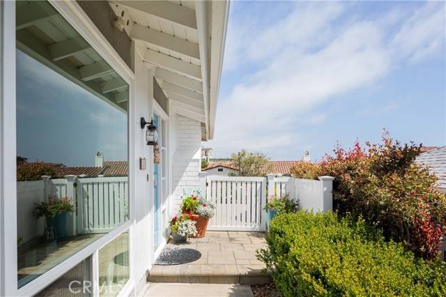 San Clemente, CA 92672,379 Camino San Clemente
