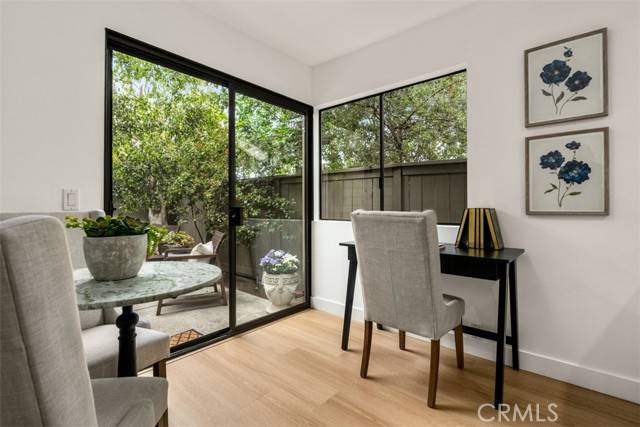 Irvine, CA 92604,4 Woodlake
