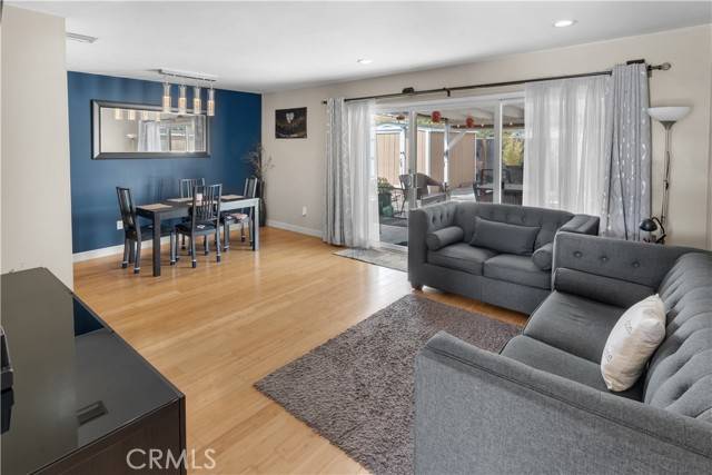 Buena Park, CA 90620,7971 Cyclamen Way