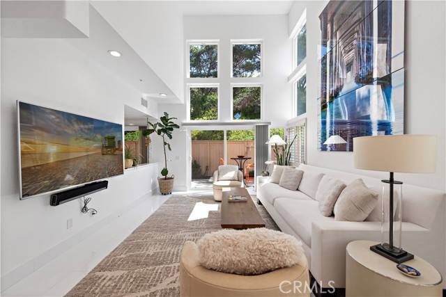 San Clemente, CA 92672,1225 Via Presa