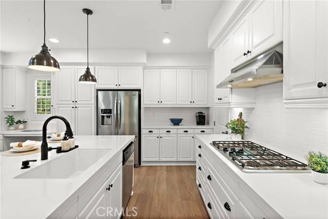Rancho Mission Viejo, CA 92694,5 Gamella Street