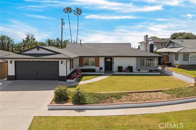 Yorba Linda, CA 92886,5681 Casa Loma Avenue