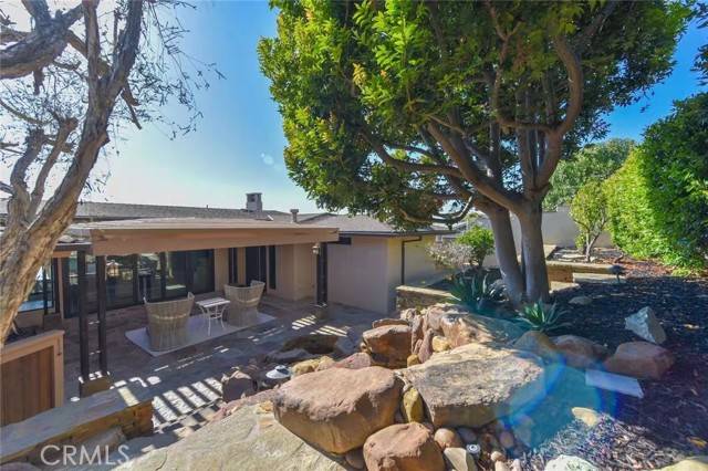 Laguna Beach, CA 92651,1220 Ensenada Avenue