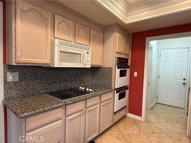 Lake Forest, CA 92630,21841 Zuni Drive