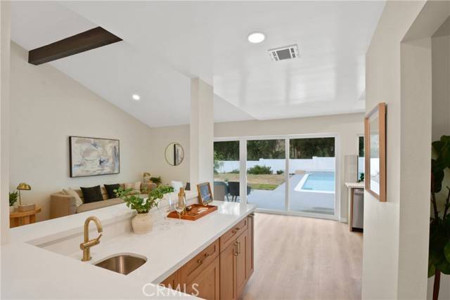 Claremont, CA 91711,2583 King Way