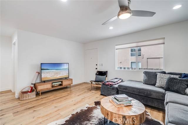 San Clemente, CA 92672,129 Avenida Rosa