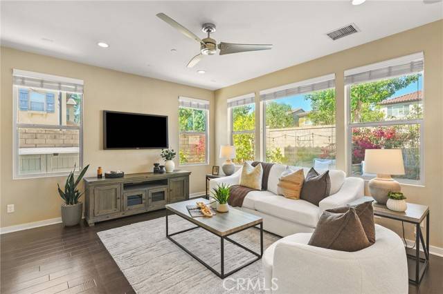 Lake Forest, CA 92630,15 Clover