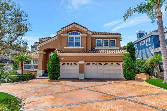 Huntington Beach, CA 92648,6712 Alamitos